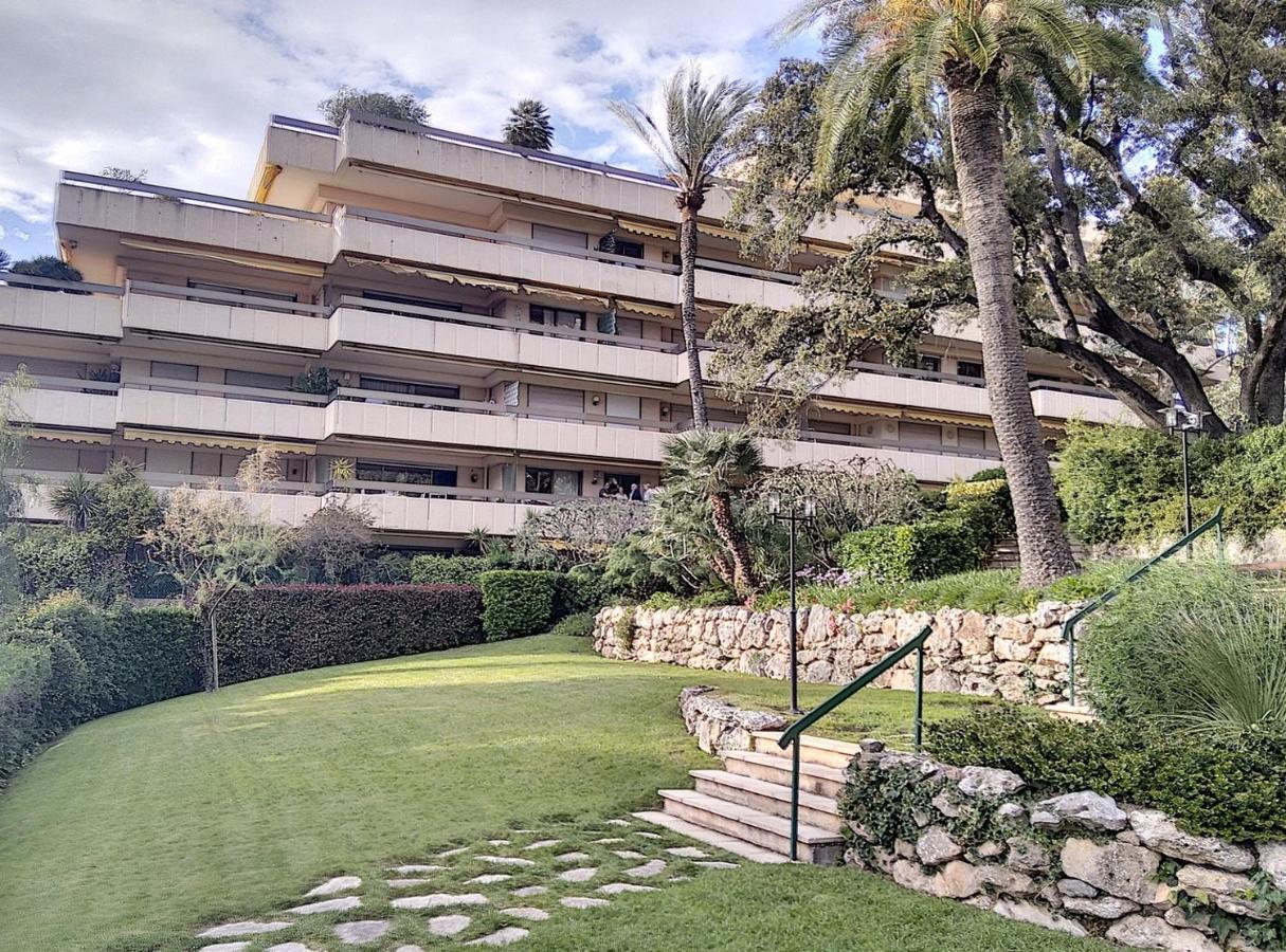 Chateau De La Pinede Juan-les-Pins Buitenkant foto
