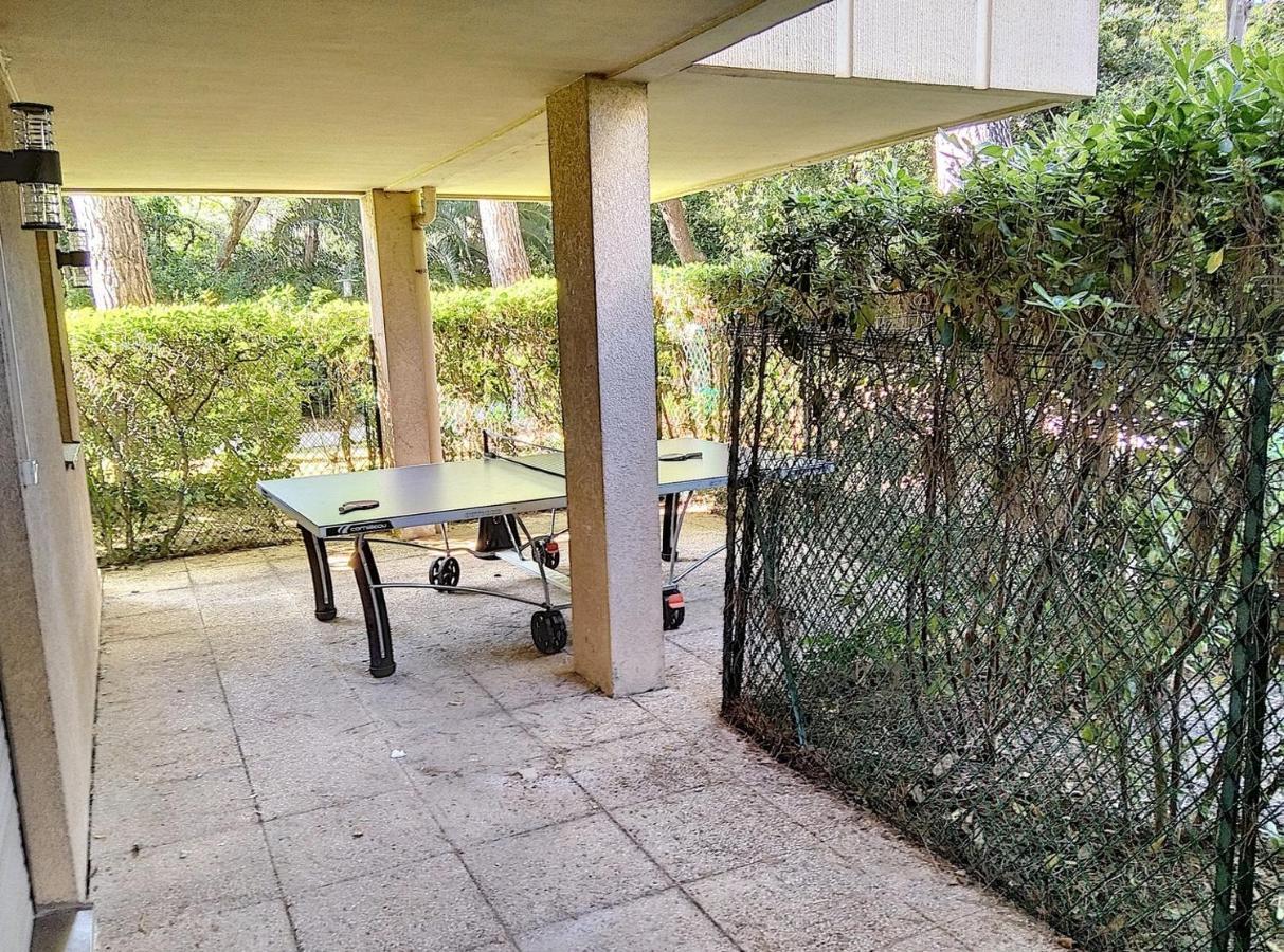 Chateau De La Pinede Juan-les-Pins Buitenkant foto