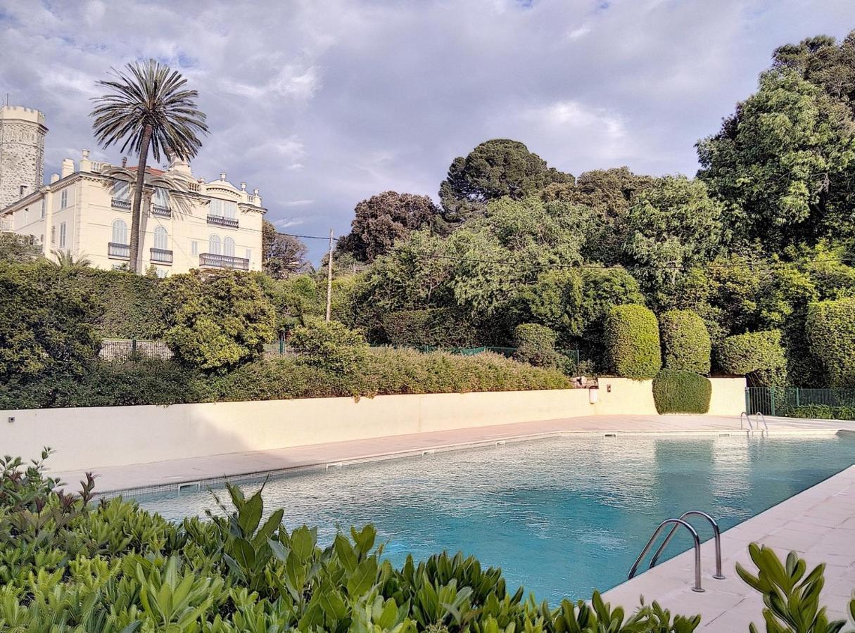 Chateau De La Pinede Juan-les-Pins Buitenkant foto